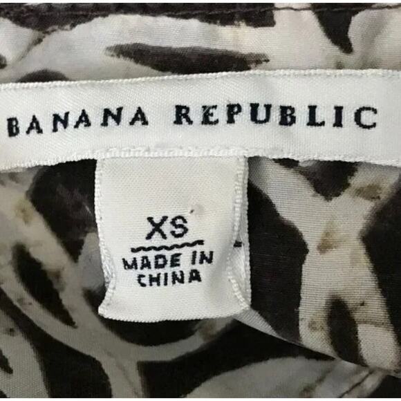 Banana Republic Cami Top Button Front Spaghetti Strap Beige Print XS Minimalist - Picture 8 of 9